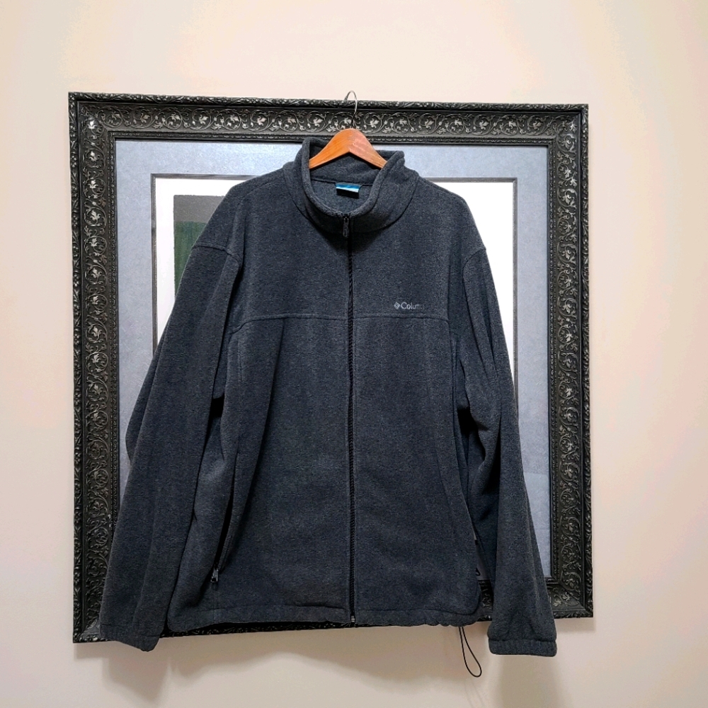 Columbia Zip Up